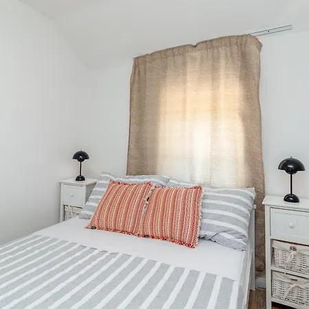 Σπίτι διακοπών Balatura House Τρογκίρ