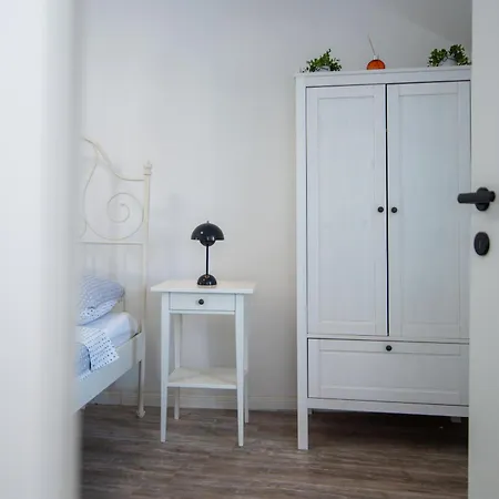 Balatura House Τρογκίρ